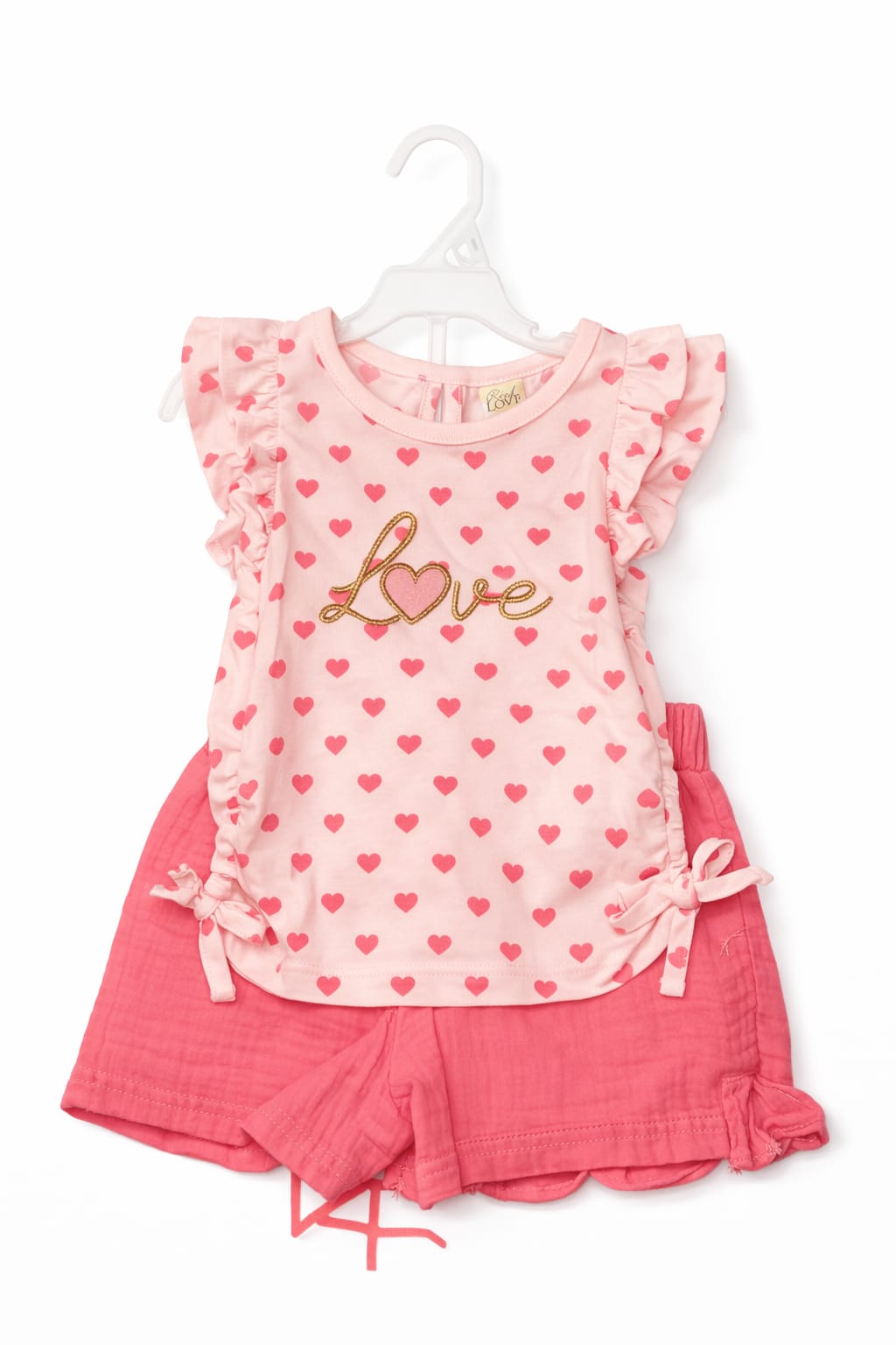 Baby Girl Love Heart Print Outfit Set with Pink Shorts - 2-Piece Set